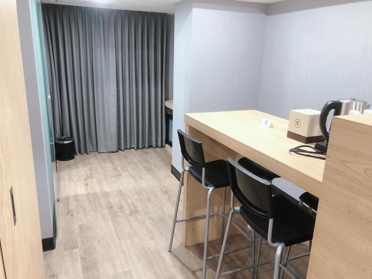 Cy Hotel 타이베이 외부 사진